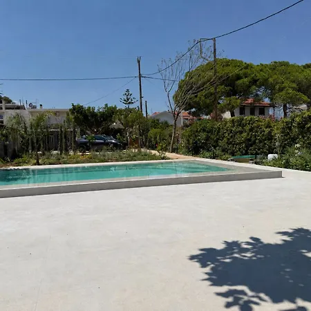 Daire Horizon House - Beachfront Escape Nerántza